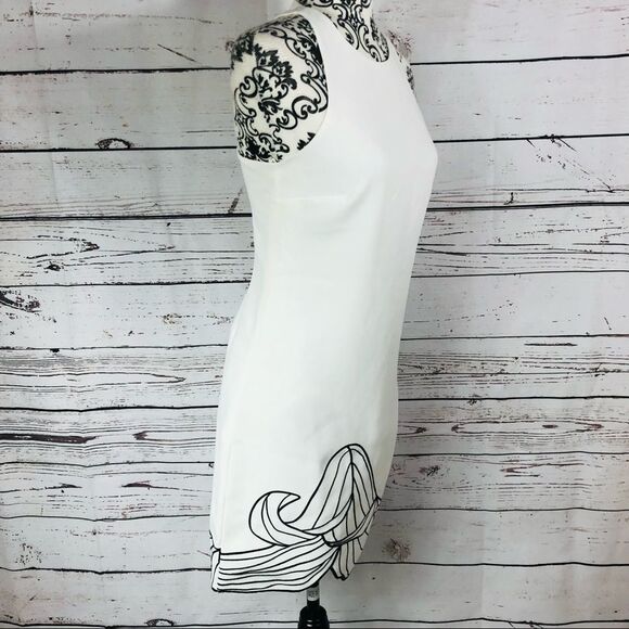 Halston Heritage Embroidered Hem White Sleeveless Shift Dress - Picture 2 of 8